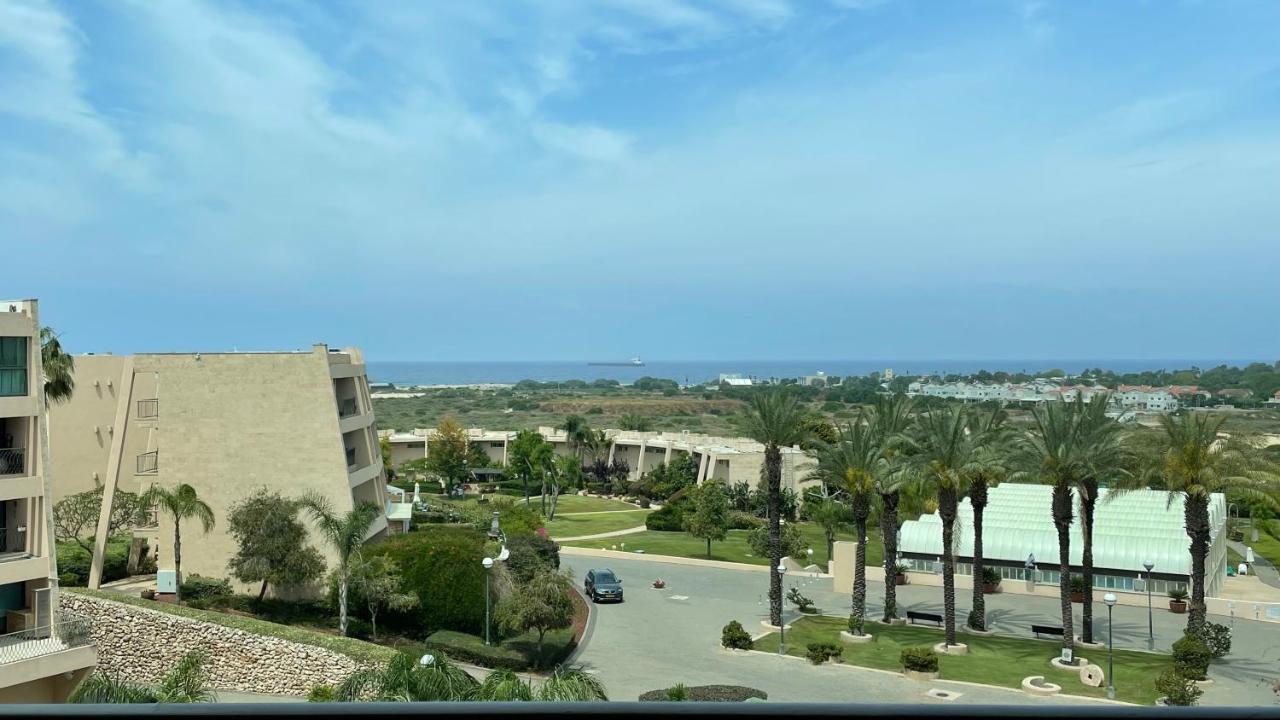 קיסריה נאות גולף- Oren Apartment Exterior foto
